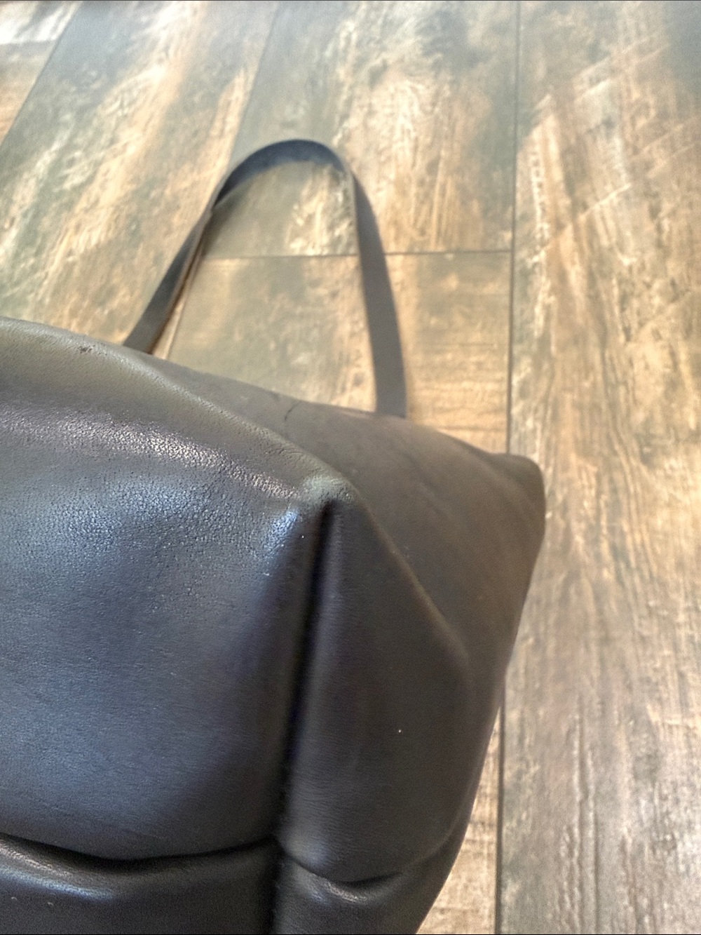 Portland Leather Black Leather Tote with Front Pocket - Picture 5 of 5